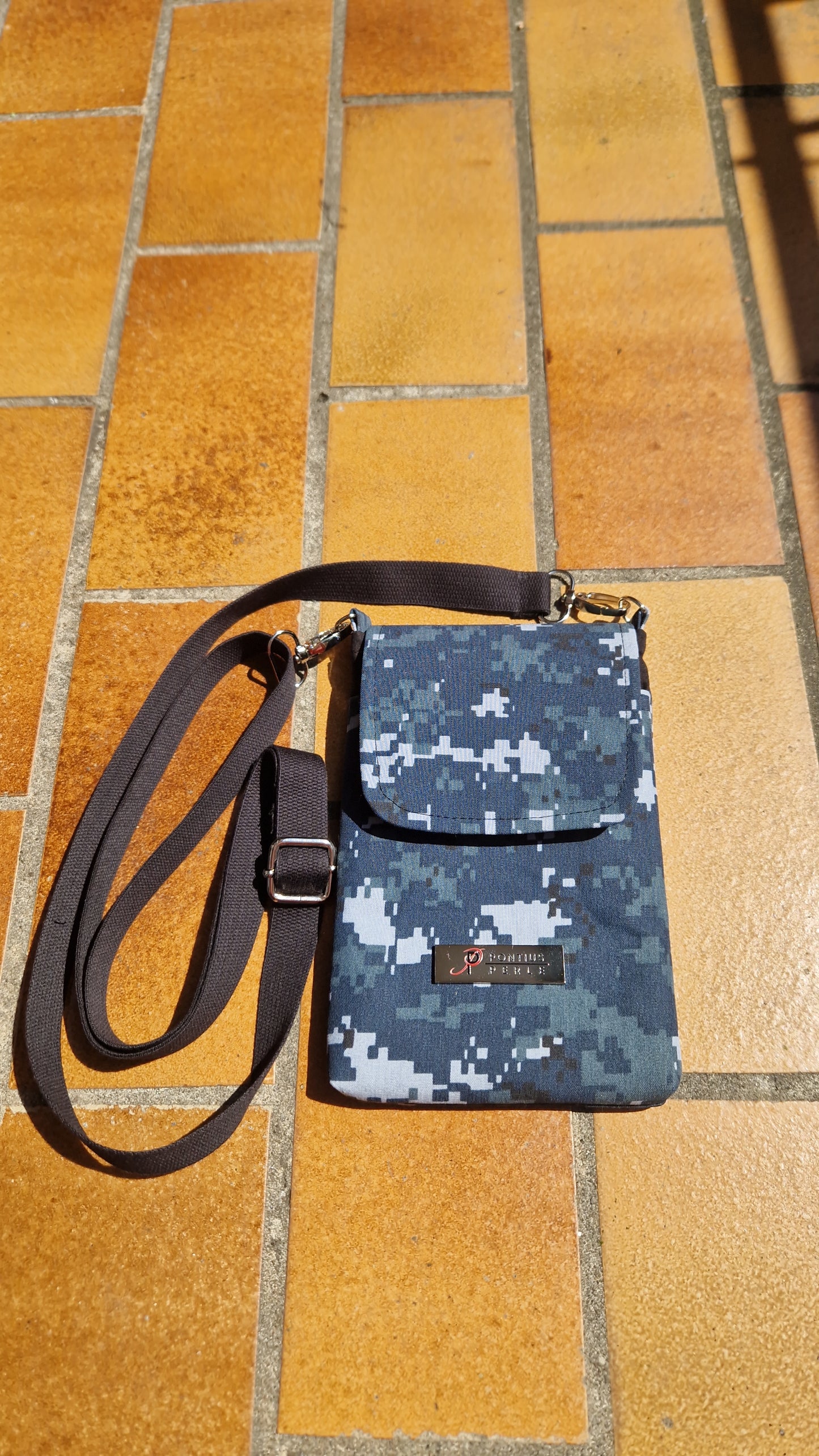 Handytasche zum Umhängen Canvas Camouflage
