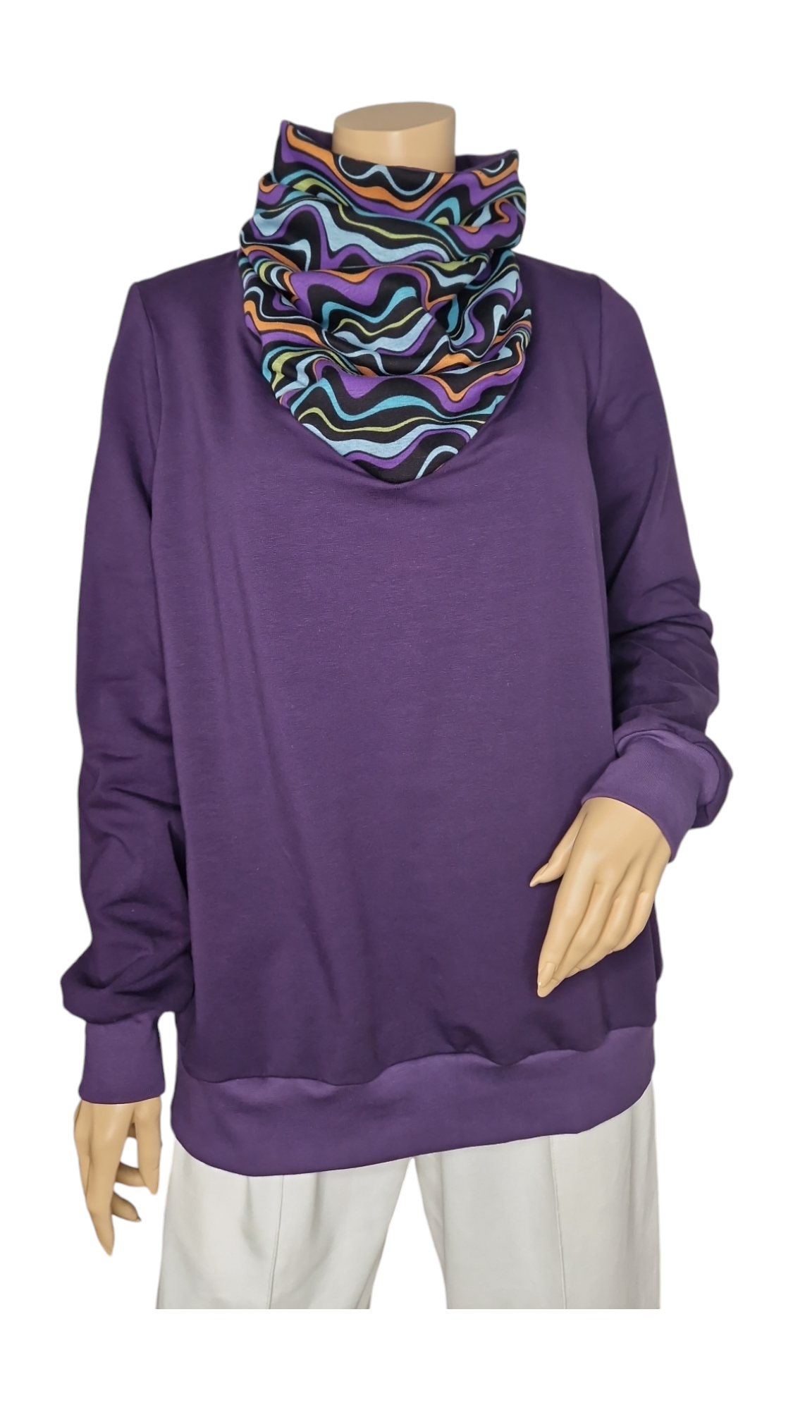 Warmer Sweatshirt mit Schalkragen Streifen