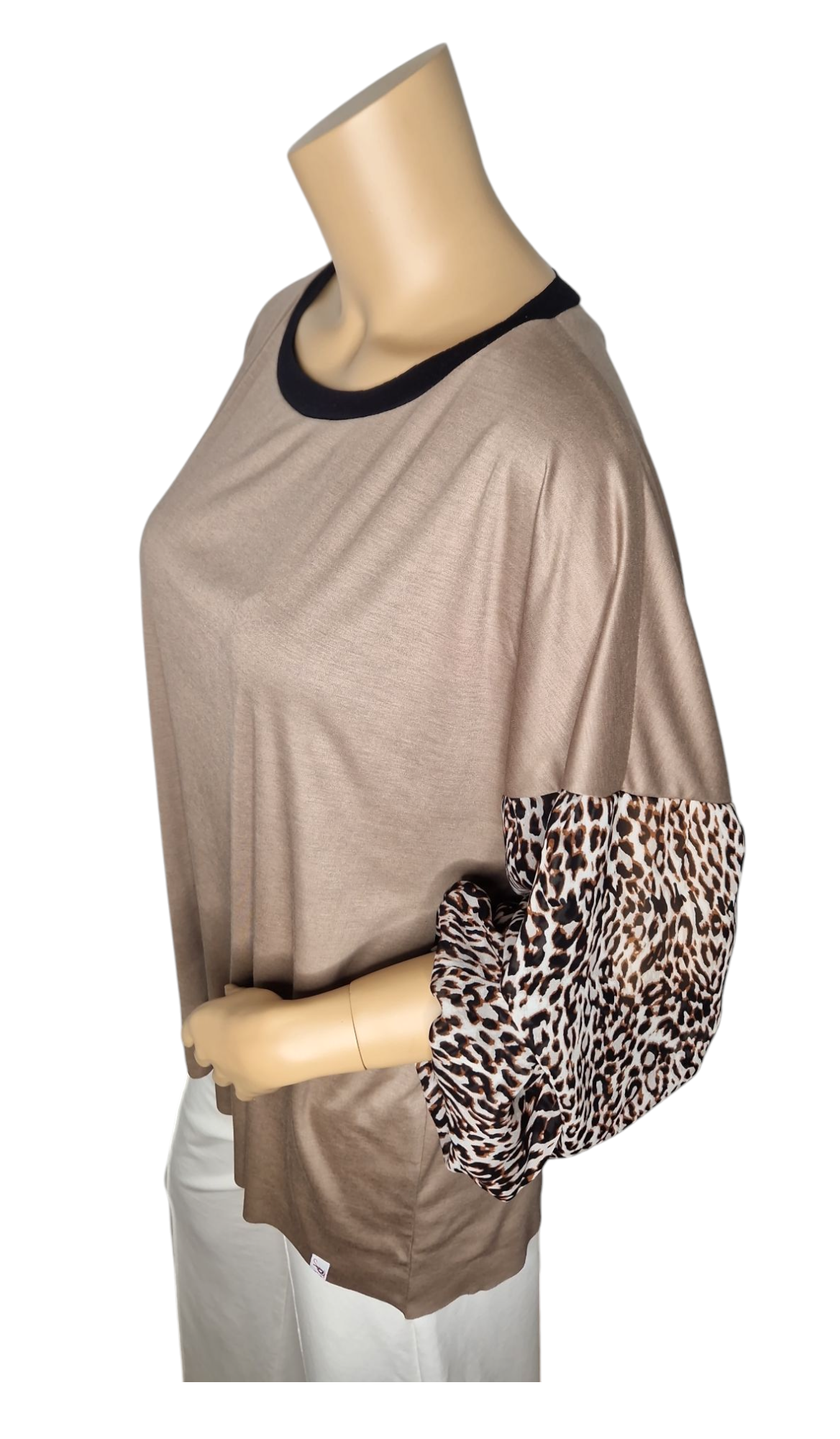 Langarm-Shirt mit Chiffon-Ärmeln in Leopardenmuster