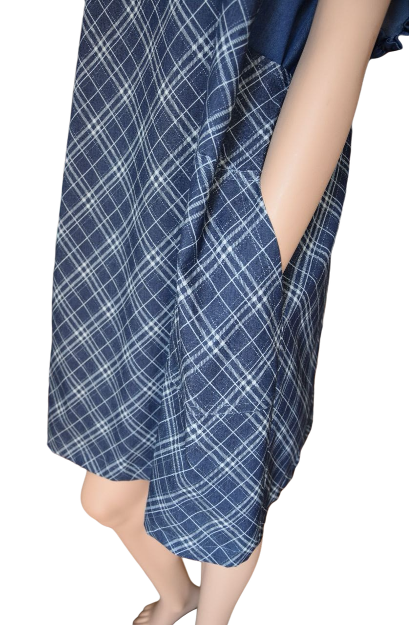 Latzkleid Karomuster dunkelblau