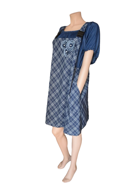 Latzkleid Karomuster dunkelblau