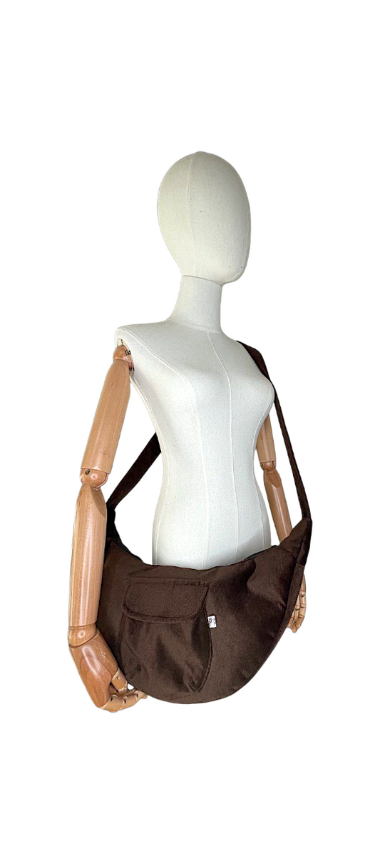 Samt Mondtasche mit Falte in Dunkelbraun