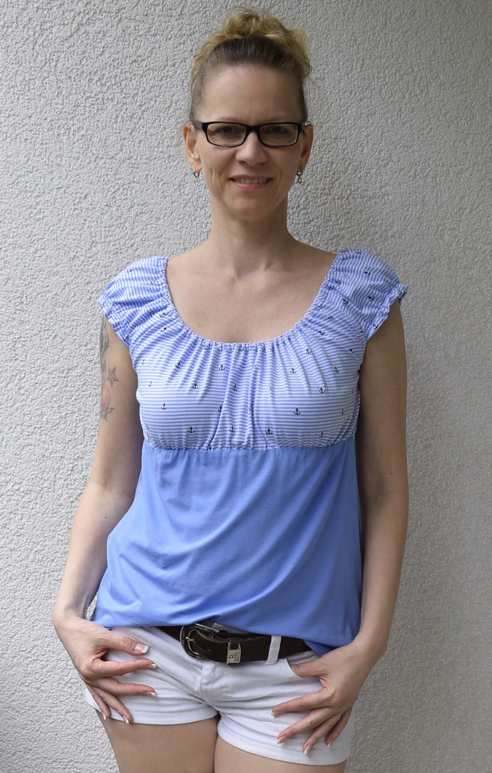 Carmenausschnitt kurze Puffärmel Anker
